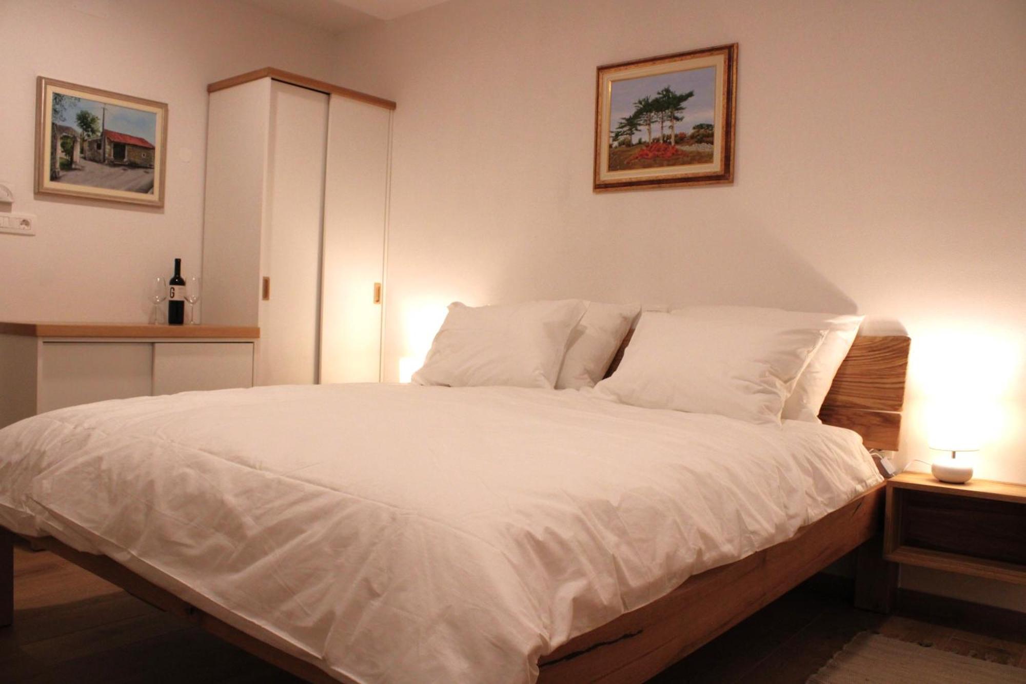 G House Hotel Dutovlje ภายนอก รูปภาพ